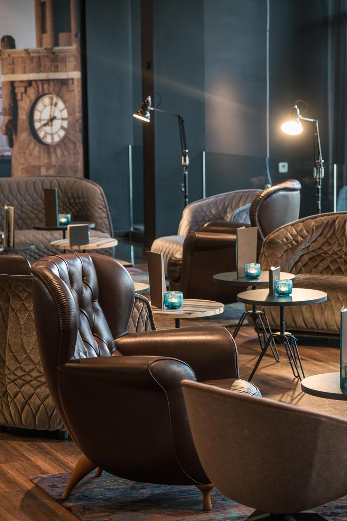 Motel One Hamburg-Altona Экстерьер фото